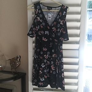 New summer dress size small